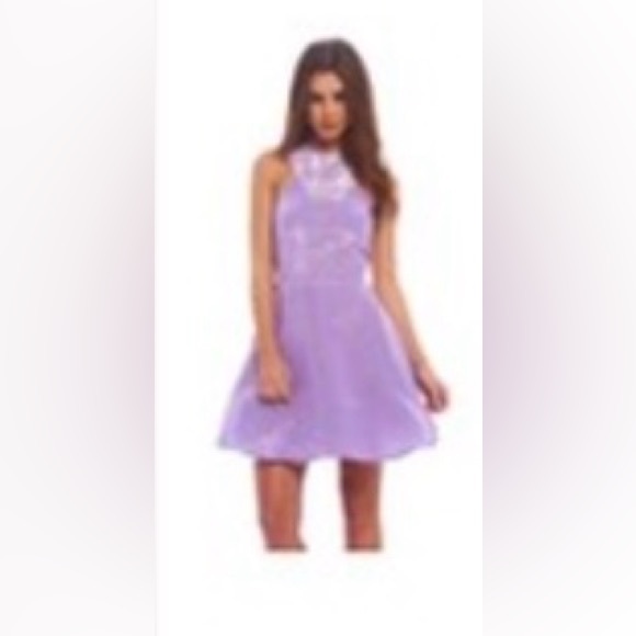 5 for $25🎉
Ax Paris purple and gold fit and flare dress size 10 - Picture 11 of 11